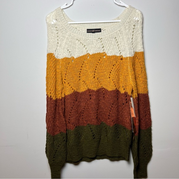Almost Famous Juniors' Pointelle Color Block Sweater XL - Picture 4 of 6